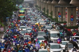 Quản lý phương tiện cá nhân: Chìa khóa giải quyết ùn tắc giao thông tại Hà Nội