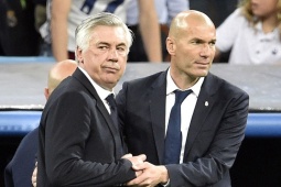 Real Madrid liên hệ Zidane thay Ancelotti, phản ứng từ "Zizou"