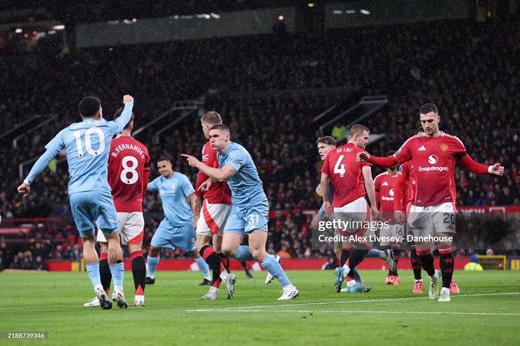 MU thất bại trước&nbsp;Nottingham Forest ngay tại Old Trafford