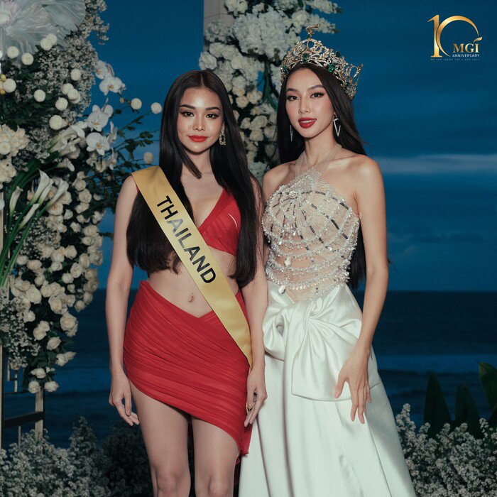 Dẫu vậy, nàng hậu giàu có nhất đế chế Miss Grand International chính là&nbsp;Engfa Waraha, đàn em của Thuỳ Tiên.