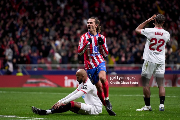 Griezmann là người hùng của Atletico Madrid trong trận đấu này