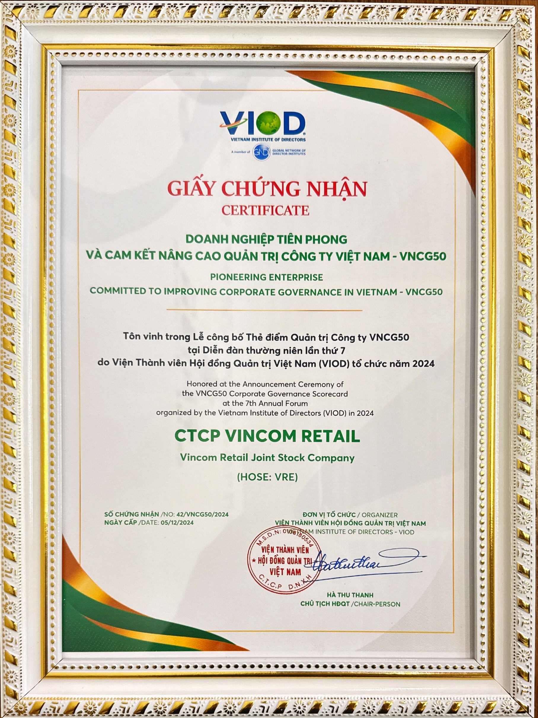 Vincom Retail được vinh danh trong Top 25 thương hiệu dẫn đầu và Top 50 doanh nghiệp quản trị xuất sắc nhất tại Việt Nam - 2