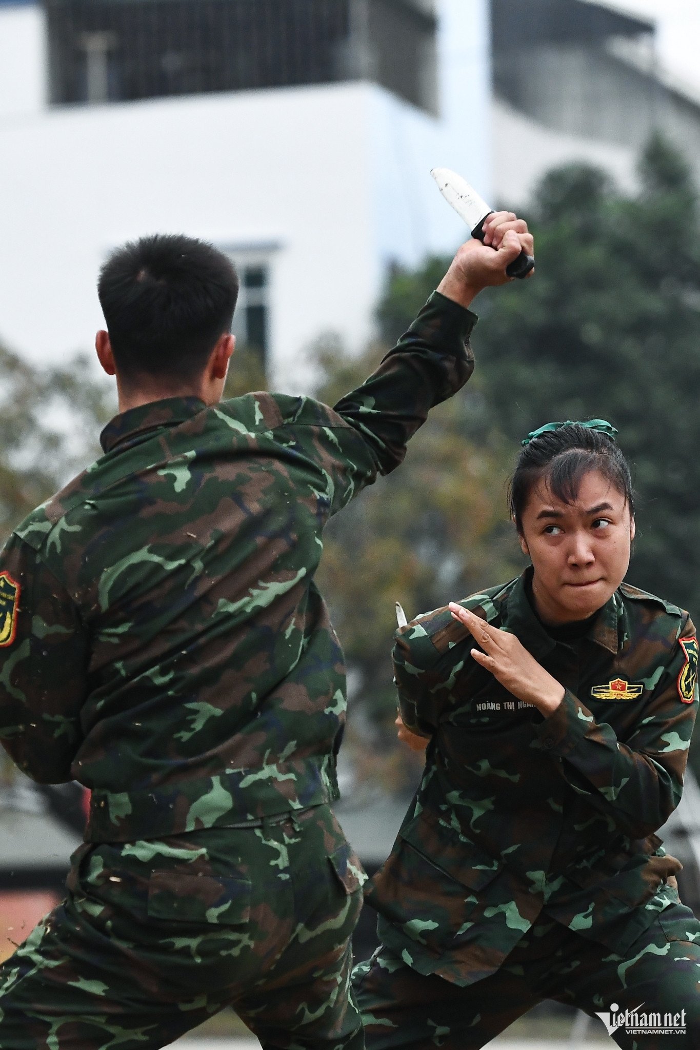 Đặc công tôi luyện những &#39;ngón đòn, tuyệt kỹ&#39; phô diễn ở triển lãm quốc phòng - 10