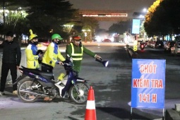 Thanh thiếu niên lạng lách, đánh võng, tàng trữ gậy 3 khúc bị xử lý nghiêm
