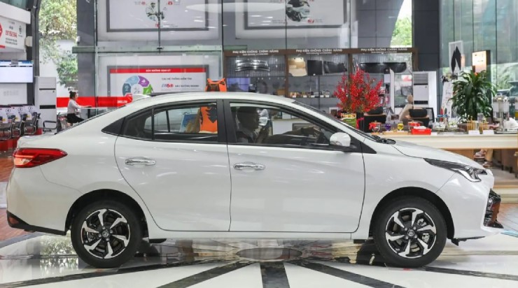 Những “vũ khí” giúp Toyota Vios cạnh tranh ngôi vương sedan ăn khách - 4