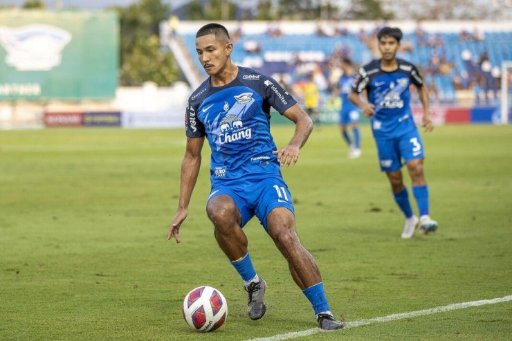 Faiq Bolkiah hiện đang chơi ở Thái Lan.(Ảnh: Getty)