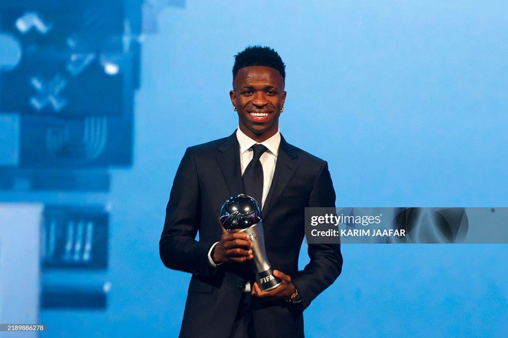 Vinicius&nbsp;giành FIFA The Best 2024