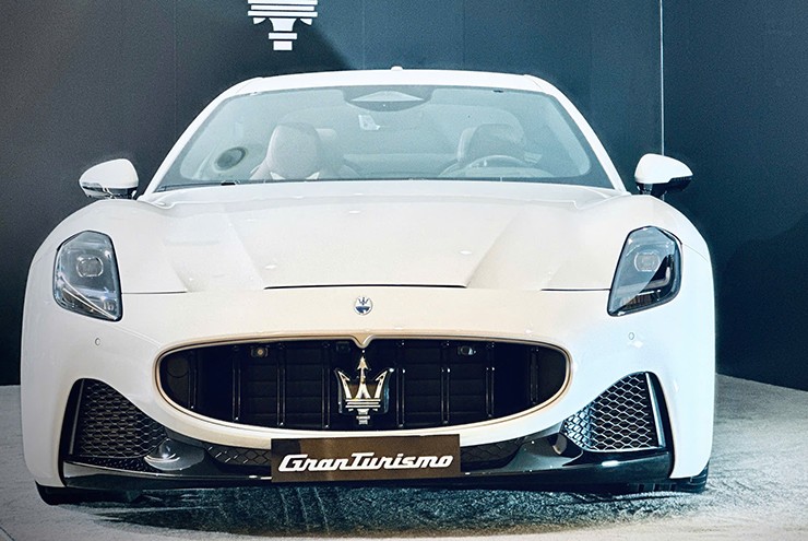 Chi tiết Maserati GranTurismo thế hệ mới tại Việt Nam, giá hơn 9,8 tỷ đồng - 3