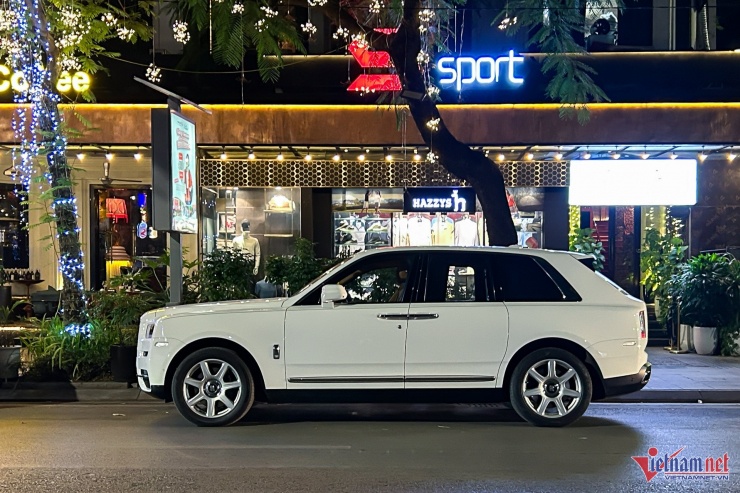 Đại gia ngành thép đi xe siêu sang Rolls-Royce 40 tỷ gắn biển số giá 14,5 tỷ - 8