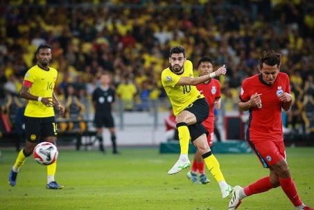 Video bóng đá Malaysia - Singapore: Bản lĩnh "Sư tử", nghẹt thở đoạt vé (AFF Cup)