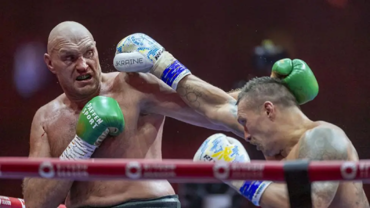 Fury (bên trái) sẽ tập trung quyết đấu đòi đai vô địch, Usyk (bên phải) không dễ bị đánh bại