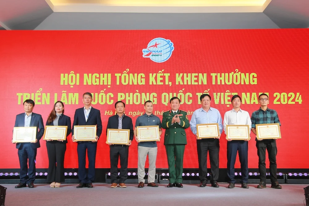 Triển lãm Quốc phòng Quốc tế Việt Nam 2024 thành công rực rỡ, ký kết hợp đồng trị giá 286,3 triệu USD