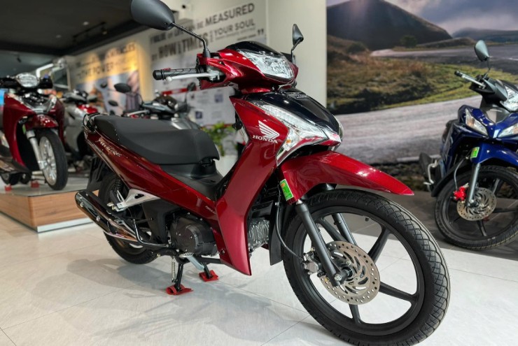 Giá Honda Future Fi cuối tháng 12/2024, chênh hơn 2 triệu đồng