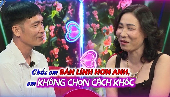 Đi hẹn hò, chủ quán karaoke thẳng thắn "chê" bố đơn thân yếu đuối - 5