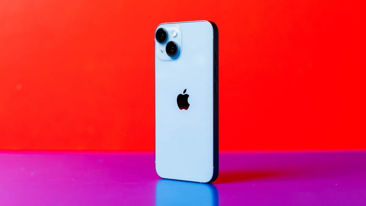 Camera kép 12MP trên iPhone 14, bao gồm góc rộng và siêu rộng.