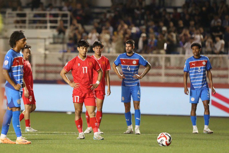 Philippines&nbsp;từng suýt đánh bại ĐT Việt Nam ở vòng bảng trên sân cỏ nhân tạo&nbsp;Rizal Memorial