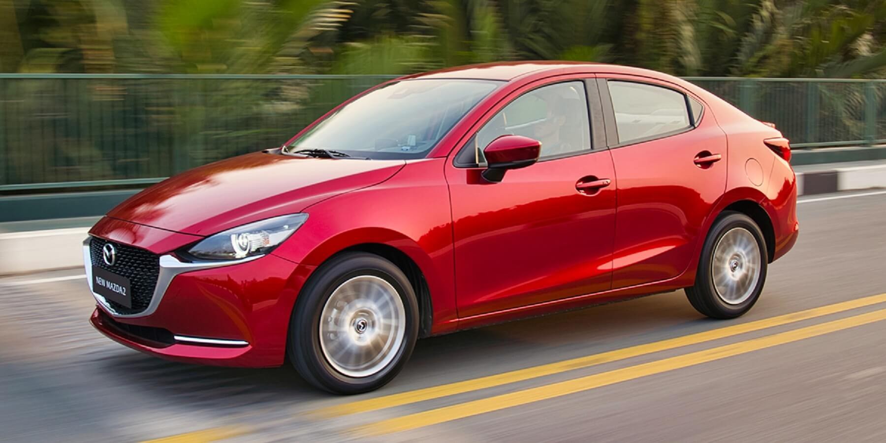 Phụ nữ mua xe lần đầu nên chọn Mazda2 hay Hyundai Accent? - 9