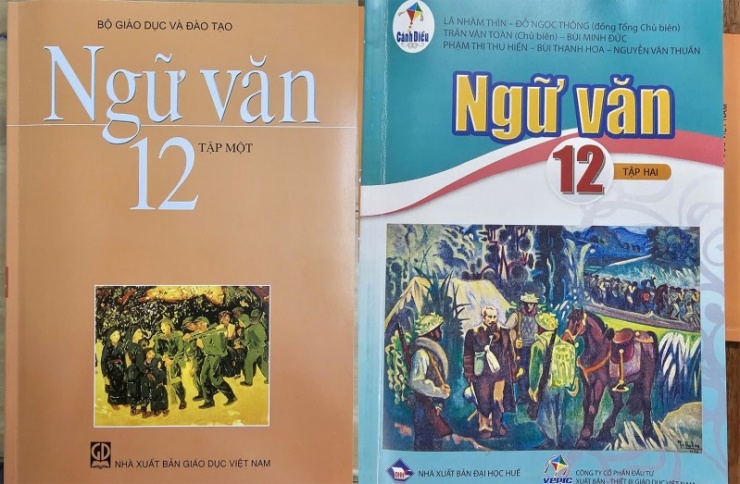 Nhiều chi tiết của bản "Tuyên ngôn độc lập" của Chủ tịch Hồ Chí Minh trong 2 cuốn sách Ngữ Văn lớp 12 có nhiều điểm khác nhau.&nbsp;