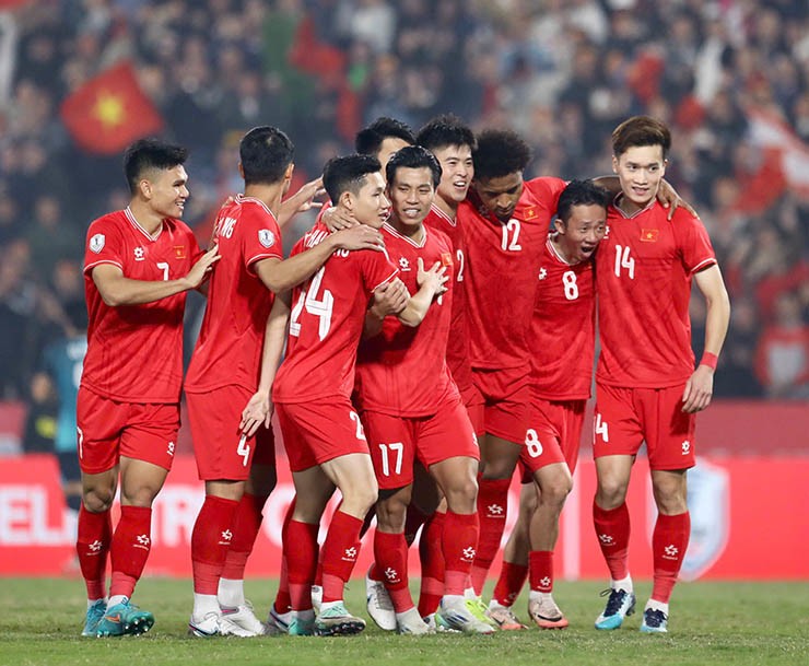 Xuân Son phá dớp cho ĐT Việt Nam, ngạo nghễ dẫn đầu Vua phá lưới AFF Cup - 8