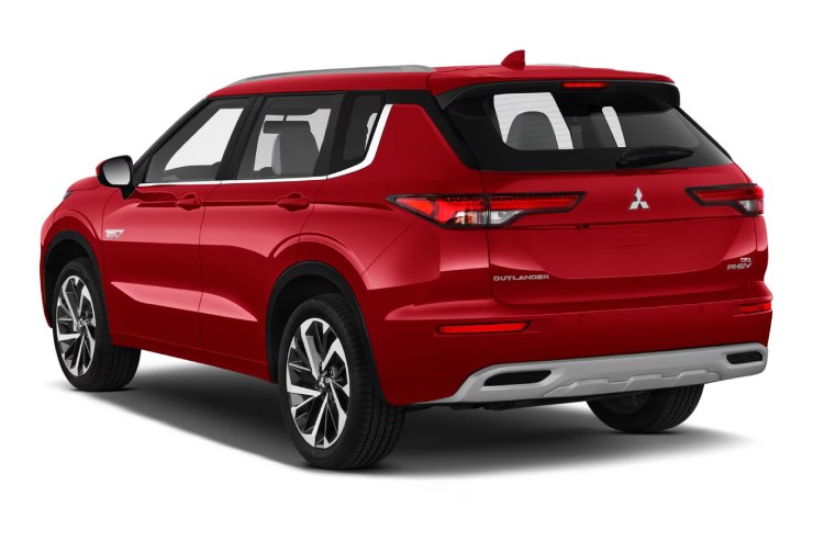 So sánh SantaFe và Outlander: SUV 7 chỗ nào xứng đáng thống trị? - 1