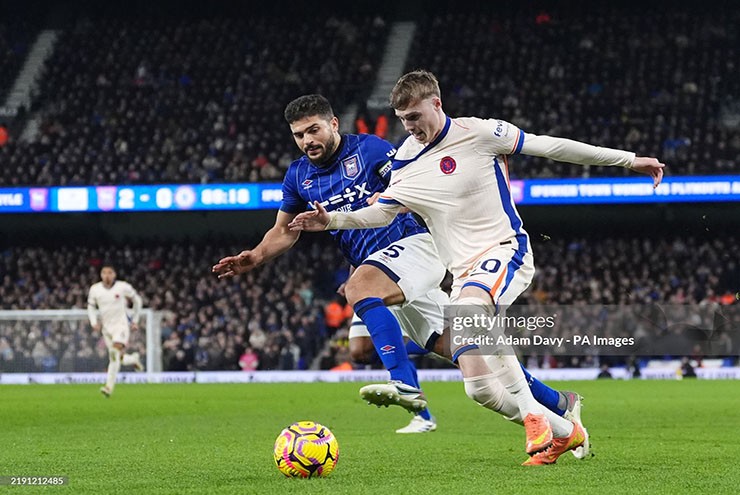 Chelsea thua sốc trước Ipswich Town