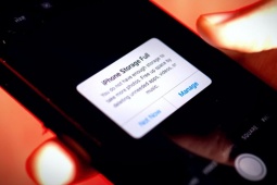 Lỗi lạ "dở khóc dở cười" khiến dung lượng iPhone bị chiếm dụng cả chục GB