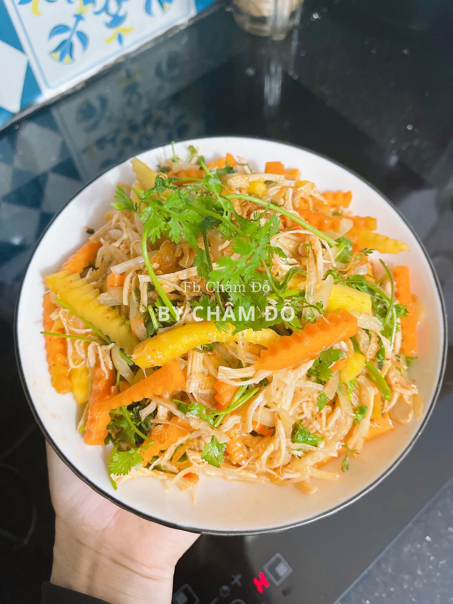 Phần thịt gà hay bị chê khô, làm cách này bao nhiêu cũng hết - 4