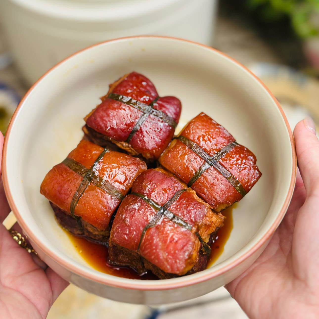 Món thịt ba chỉ kho ngon bất bại, cả nhà thi nhau gắp - 1