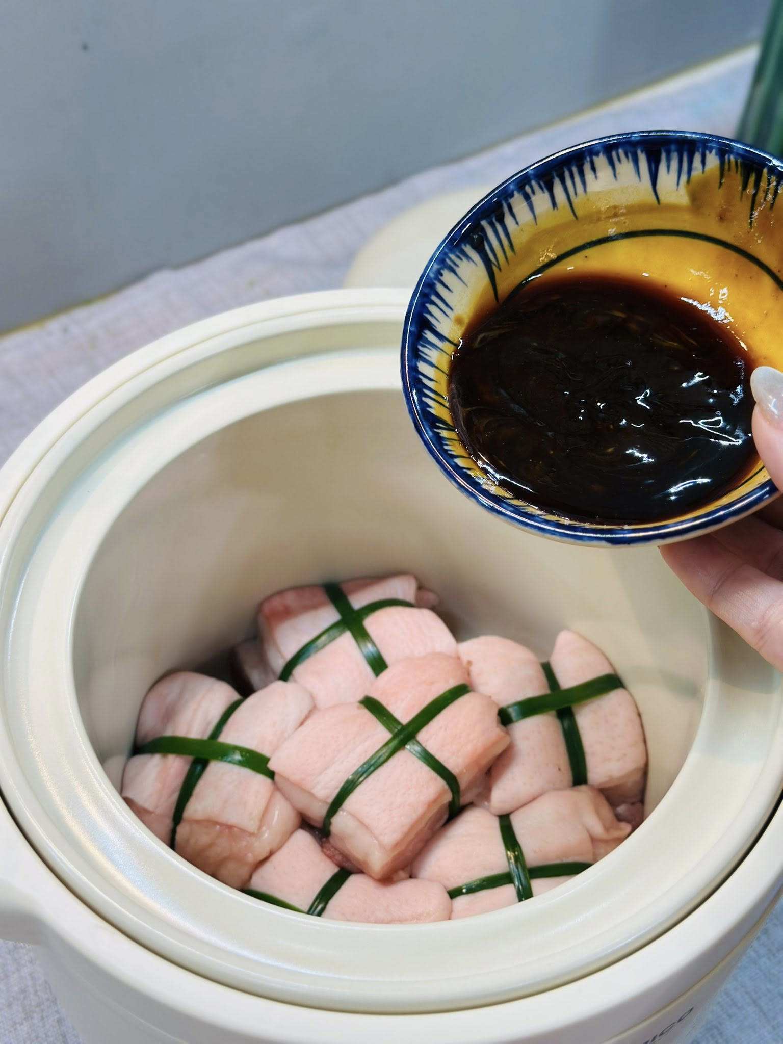 Món thịt ba chỉ kho ngon bất bại, cả nhà thi nhau gắp - 4