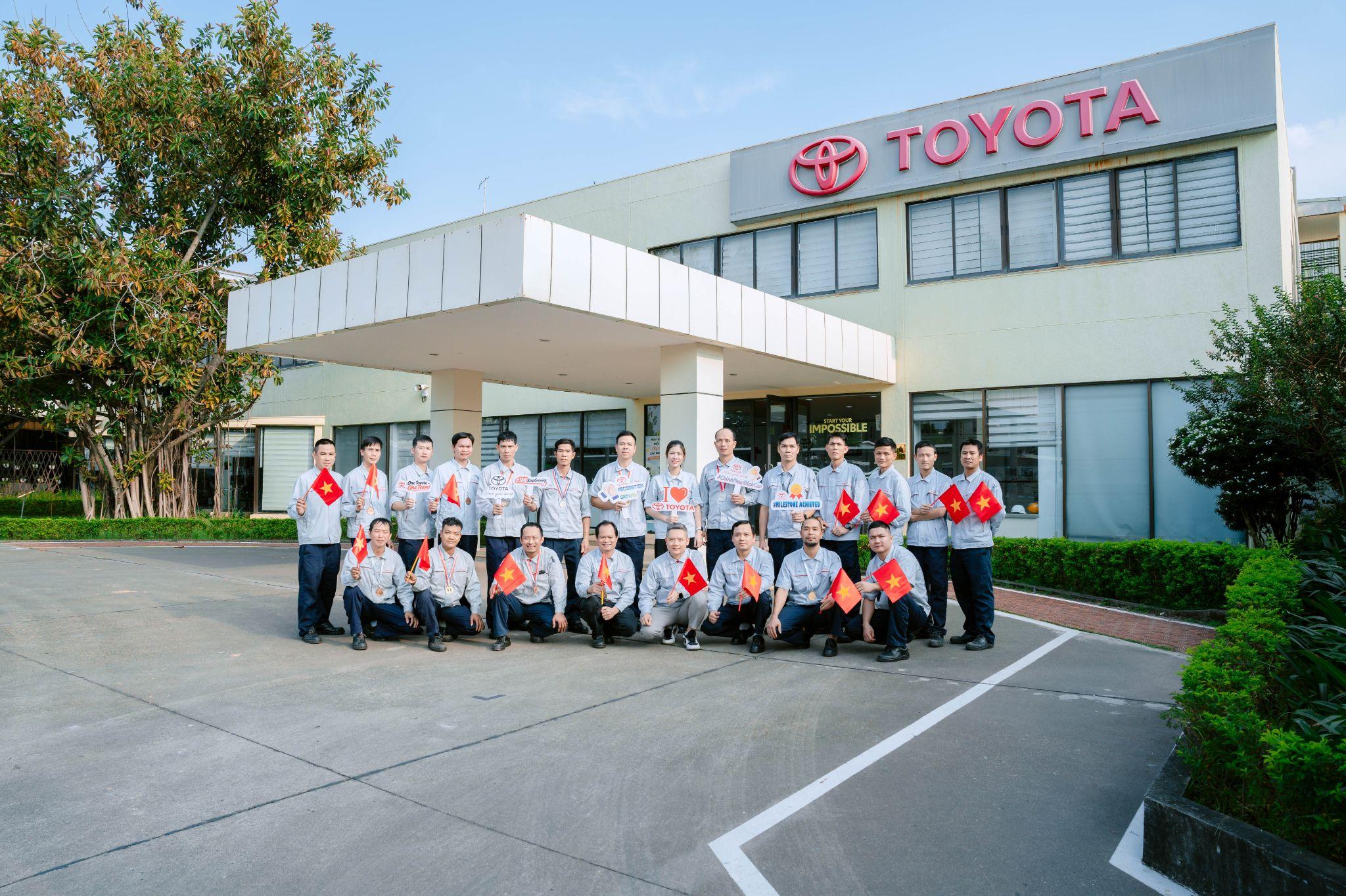 Những tay nghề xuất sắc của Toyota Việt Nam từng chinh phục Hội thi tay nghề Toyota Châu Á - Thái Bình Dương.