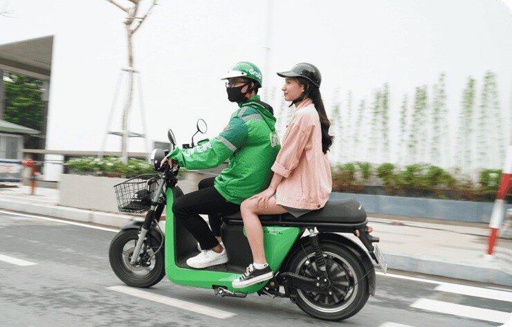 Loạt xe máy điện tại Việt Nam được trang bị số lùi như ô tô - 3